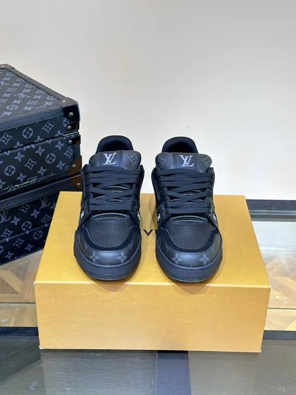 Louis Vuitton Shoe 